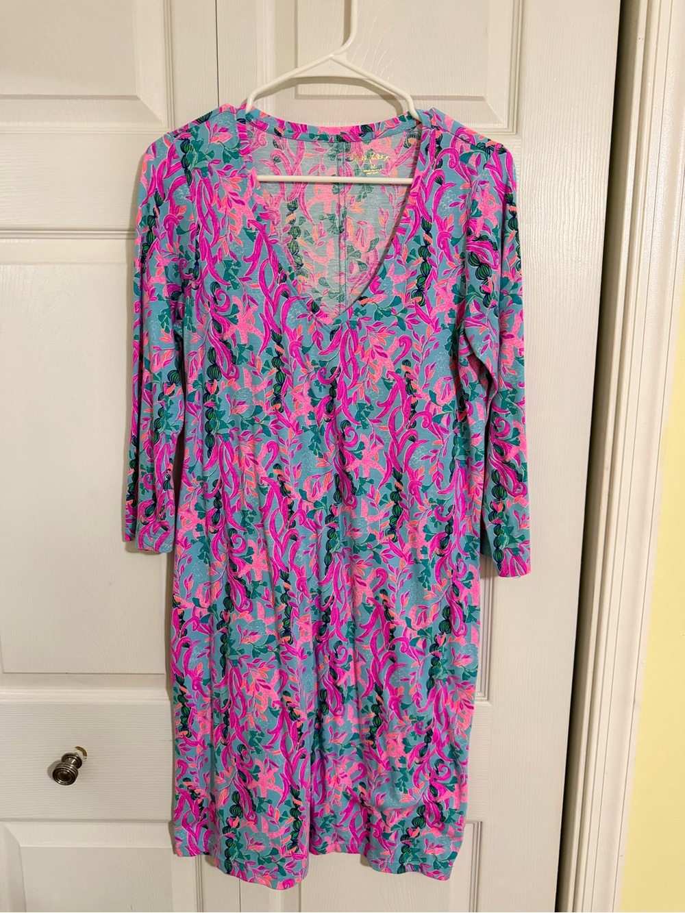 Lilly Pulitzer Tessa V-Neck Floral Print Dress in Seaweed Samba
